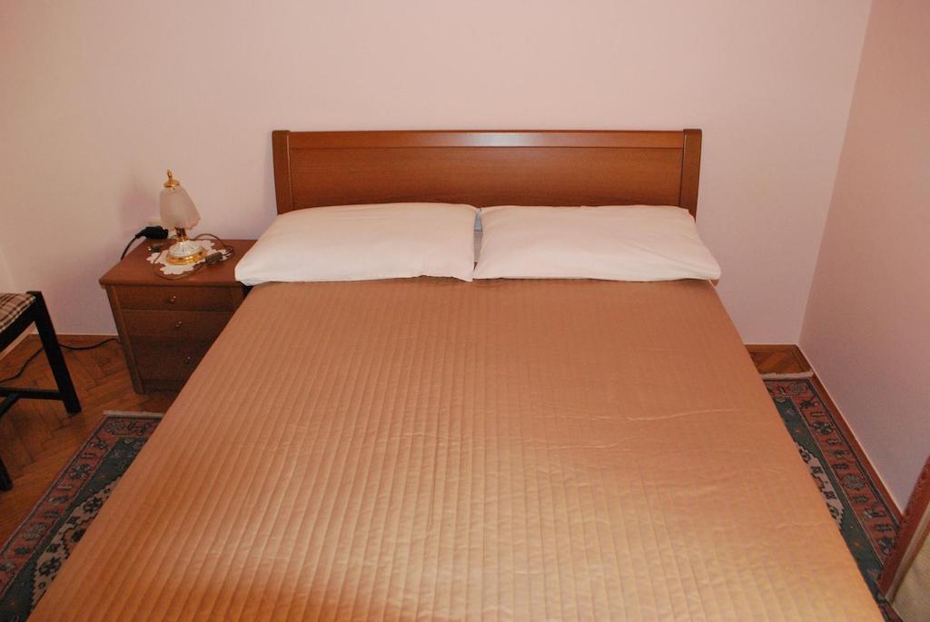 Rooms Marija Rijeka Rum bild